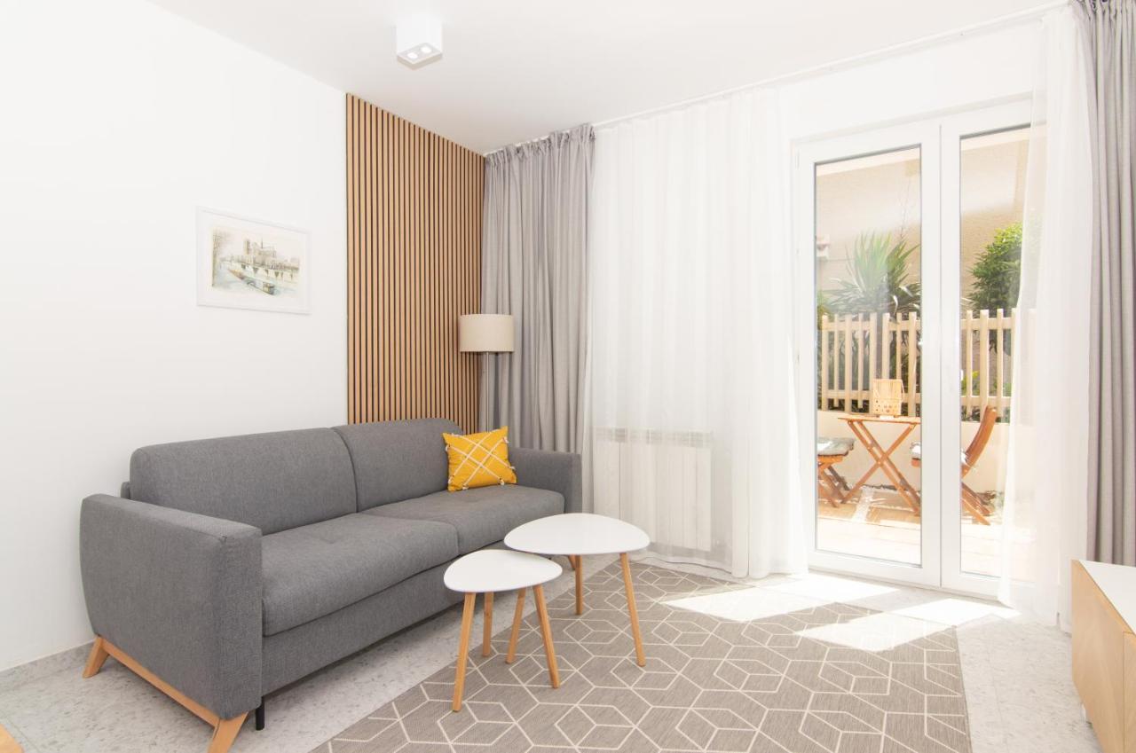 The Rose Garden Apartments 波尔托罗 外观 照片