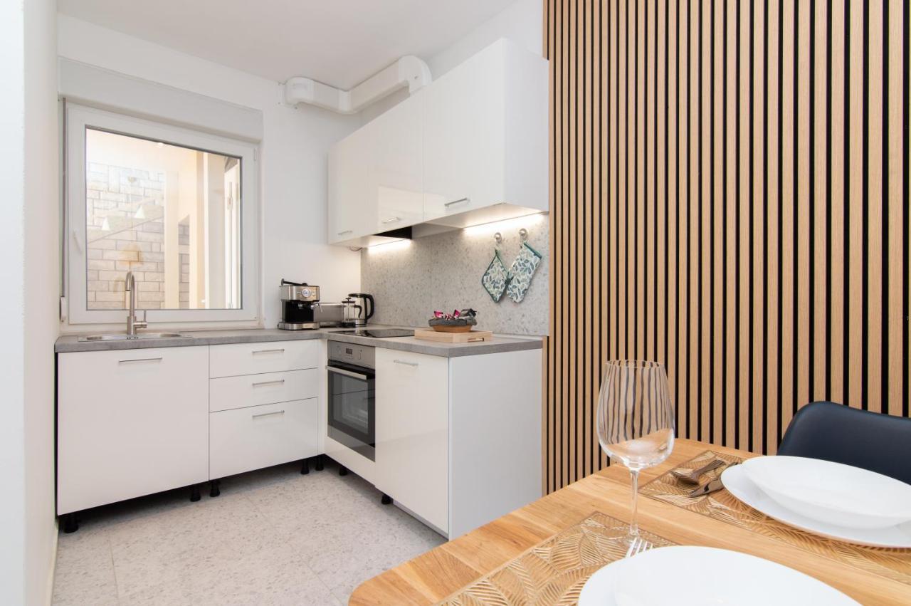 The Rose Garden Apartments 波尔托罗 外观 照片