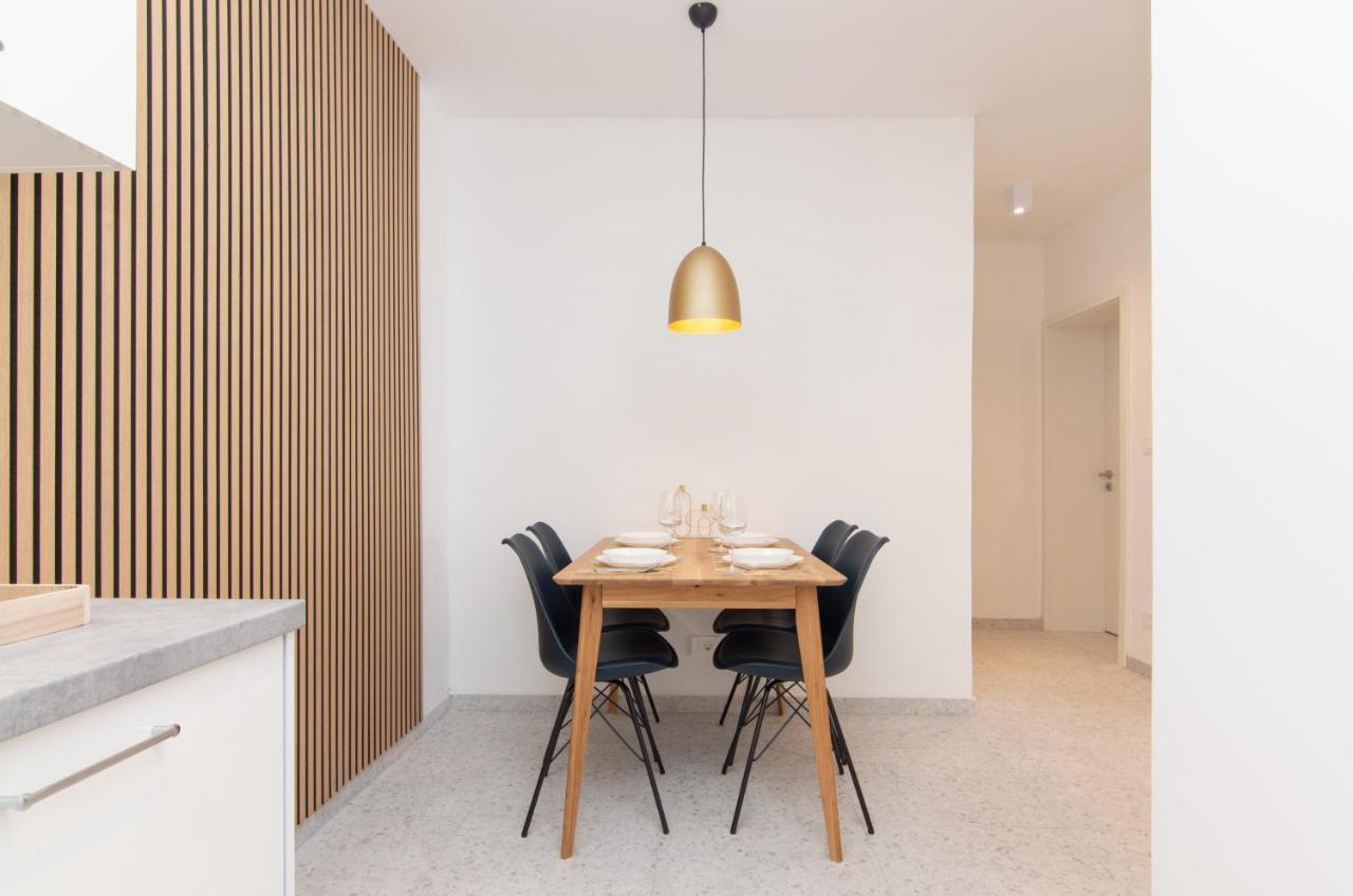 The Rose Garden Apartments 波尔托罗 外观 照片